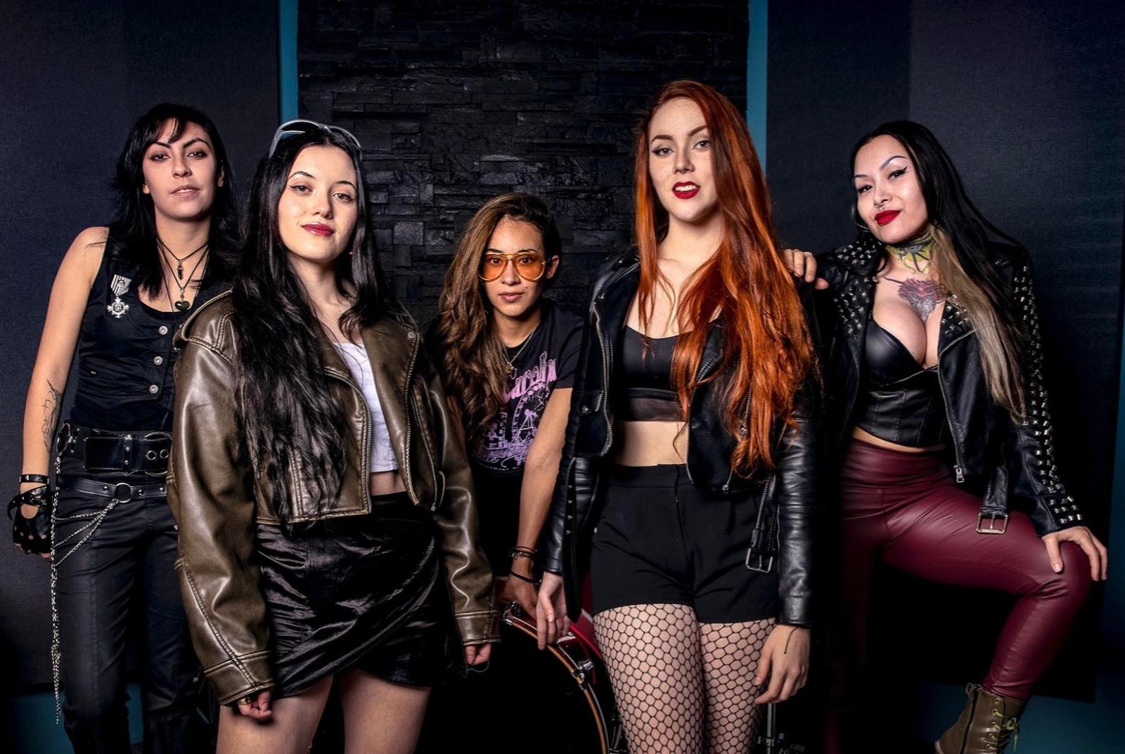 En este momento estás viendo Rock Metal Queens, la superbanda que reventará el sistema